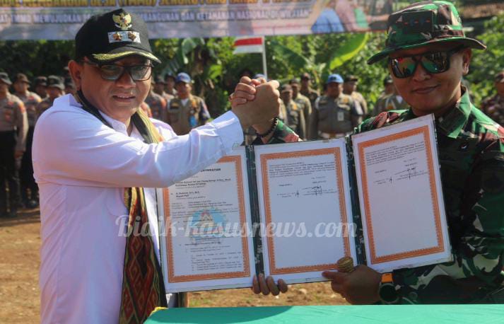 Upacara Penutupan TMMD Sengkuyung Tahap II TA 2025 Digelar di Desa Sukobubuk