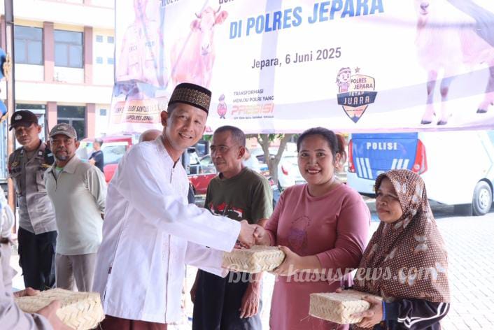 Momen Iduladha 1446 H, Polres Jepara Sejumlah Hewan Kurban Untuk Dibagikan Ke Masyarakat