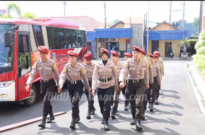 Taruna Akpol Diterjunkan ke Polres Jepara, Ditempa Karakter dan Pengalaman Nyata