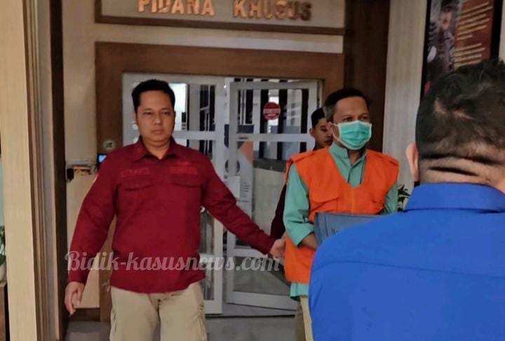 Kasus Korupsi BUMD Rp237 Miliar, Mantan PJ Bupati Cilacap Awaluddin Muuri Ditahan Kejati Jateng