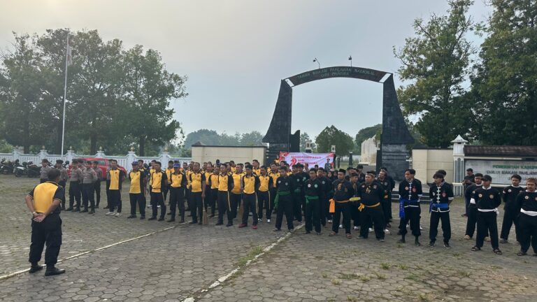 Sinergi Polresta Pati, Purnawirawan, dan Perguruan Silat Wujudkan Bhakti Nyata untuk Negeri