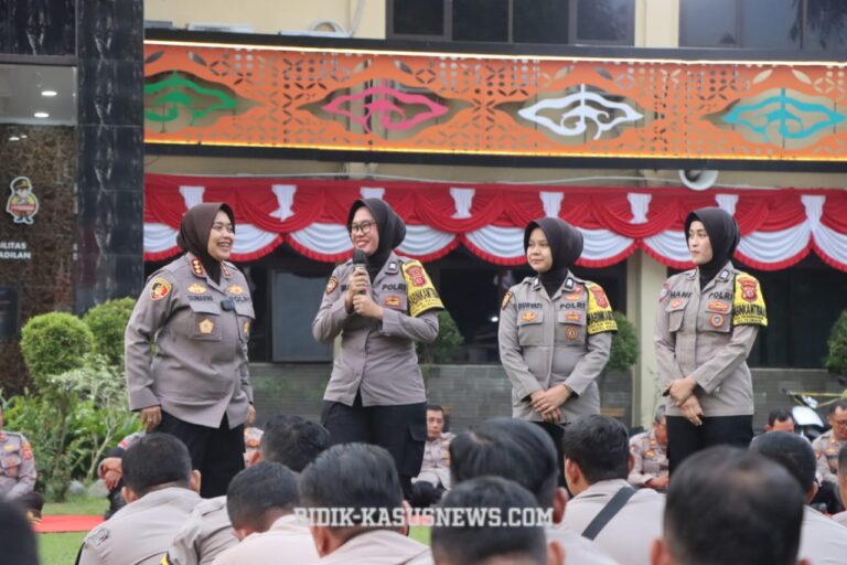Kapolresta Cirebon Beri Arahan kepada Bhabinkamtibmas: Perkuat Peran dalam Menjaga Kamtibmas di Desa