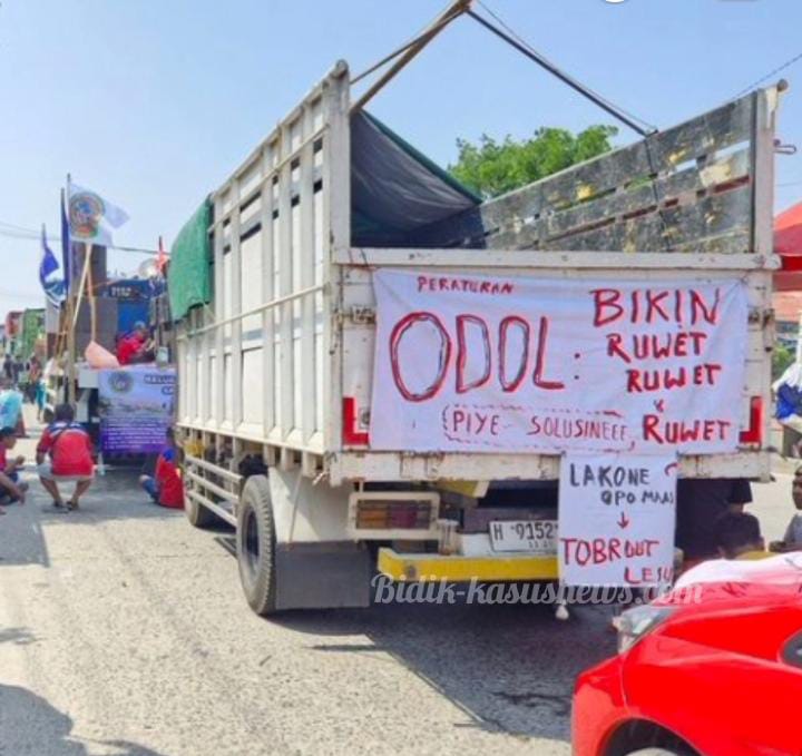 Ribuan Sopir Truk Demo Tolak Aturan ODOL, Dishub Jateng Siap Sampaikan Aspirasi ke Pusat