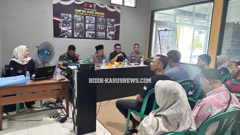 Satresnarkoba Polresta Cirebon Laksanakan Pengecekan Desa Presisi dan Sosialisasi Bahaya Penyalahgunaan Narkoba