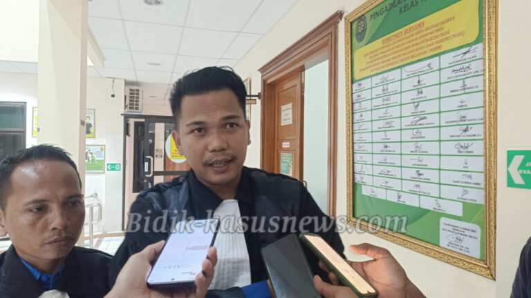 Tok! Hakim PN Cibadak Vonis Enam Terdakwa Pengeroyokan Samson, Satu Dihukum 1,5 Tahun