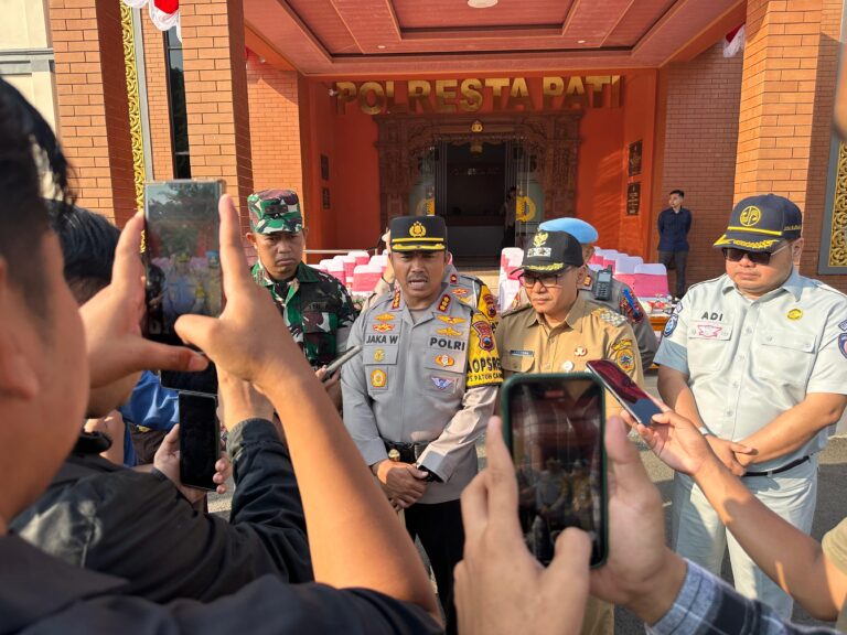 Polresta Pati Catat 1.938 Pelanggaran Selama Ops Patuh Candi 2025 Kampanye Keselamatan Berlalu Lintas Tetap Dilanjutkan