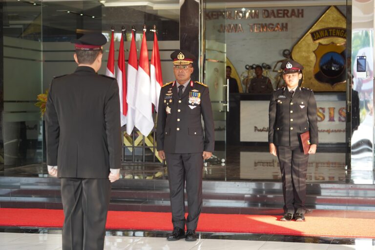 Polda Jateng Gelar Upacara Peringatan HUT ke-80 RI.