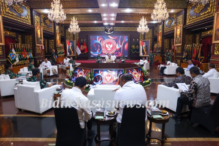 Panglima TNI Hadiri Rapat Dewan Pertahanan Nasional, Bahas Strategi Pengamanan SDA