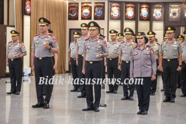 Kapolri Pimpin Korps Raport, Kepala BNN RI Suyudi Ario Seto Resmi Sandang Pangkat Komjen Pol