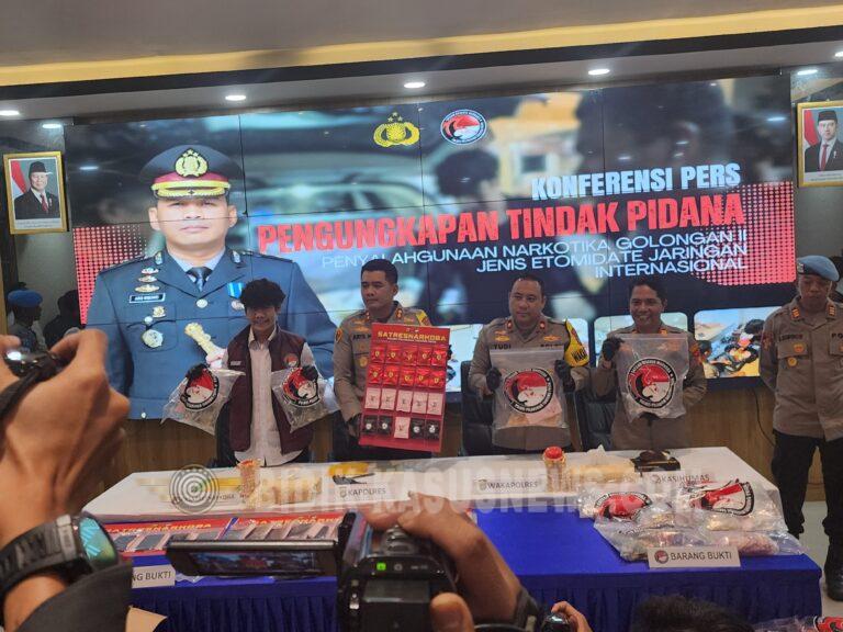 Polres Pelabuhan Tanjung Priok Bongkar Jaringan Internasional Narkotika Liquid Vape, Selamatkan 30 Ribu Jiwa