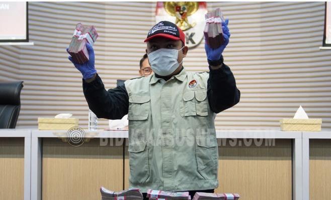 OTT KPK Ungkap Praktik Suap Eksekusi Lahan, Pimpinan PN Depok Terseret