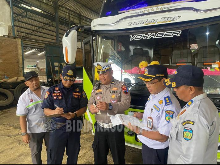 Satlantas Polres Jepara Gelar Ramp Check Angkutan Umum Dukung Operasi Keselamatan Candi 2026