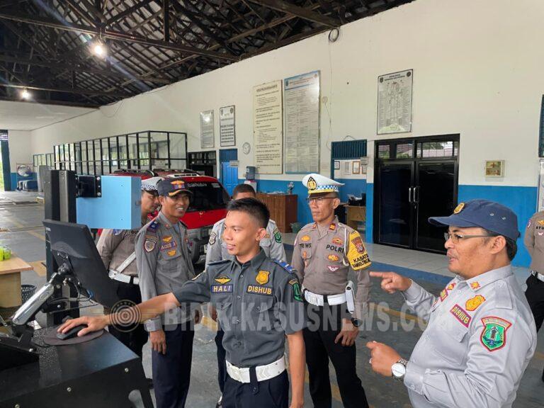 Polres HSU Bersama Dishub Gelar Ramp Check dan Cek Kesehatan Driver