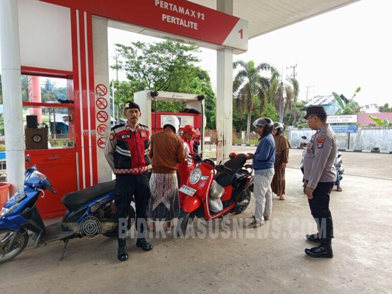 Patroli Dialogis Polsek Banjang di SPBU Kaludan Kecil, Antisipasi Gangguan Kamtibmas dan Pantau Stok BBM