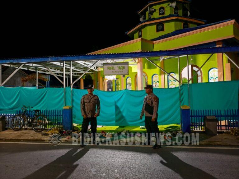 Polsek Banjang Amankan Shalat Tarawih Ramadan 1447 H, Polisi Sampaikan Imbauan Kamtibmas kepada Jamaah