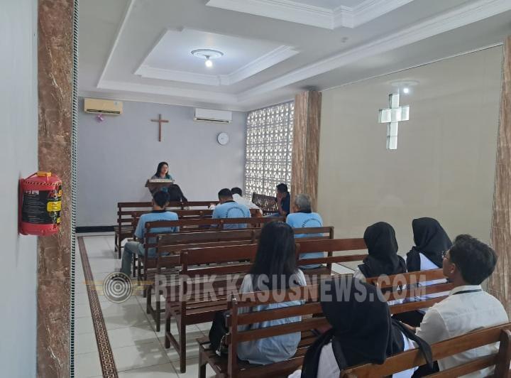 Bahas Bekal Kehidupan Setelah Mati, Rutan Jepara Gandeng Kemenag dan Pendeta Setempat dalam Pembinaan Rohani