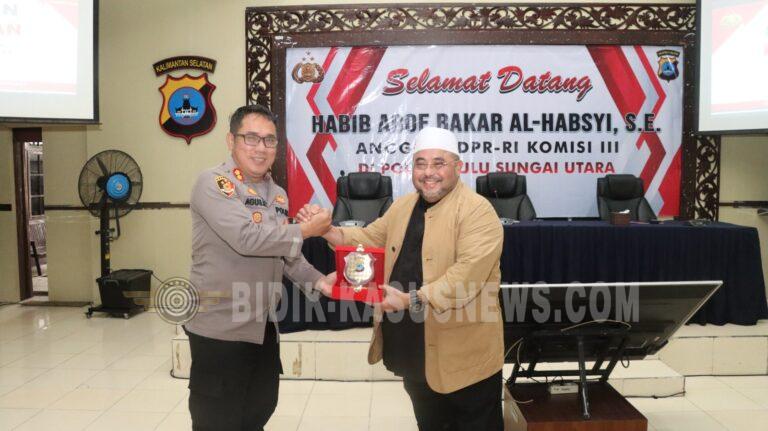 Kunjungi Polres Hulu Sungai Utara, Anggota Komisi III DPR RI Habib Aboe Bakar Al-Habsyi Tekankan Peningkatan Pelayanan dan Sosialisasi KUHP Baru