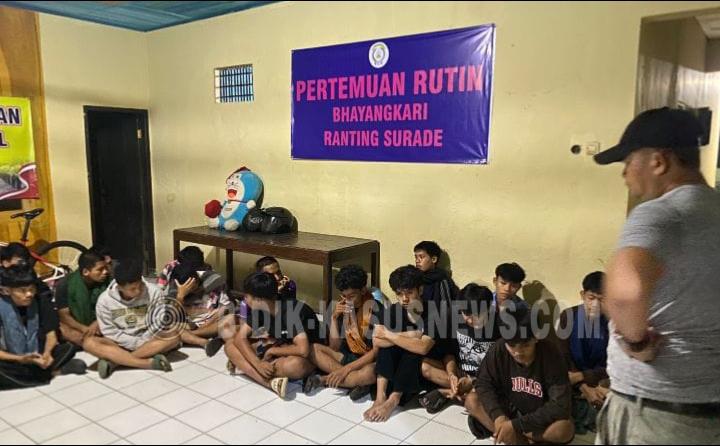 Aksi Perang Sarung Pecah, Polsek Surade Gercep Turun Tangan