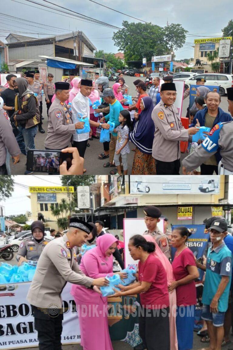 Polres Cirebon Kota Bagikan 500 Paket Takjil, Rutin Setiap Pekan Selama Ramadan