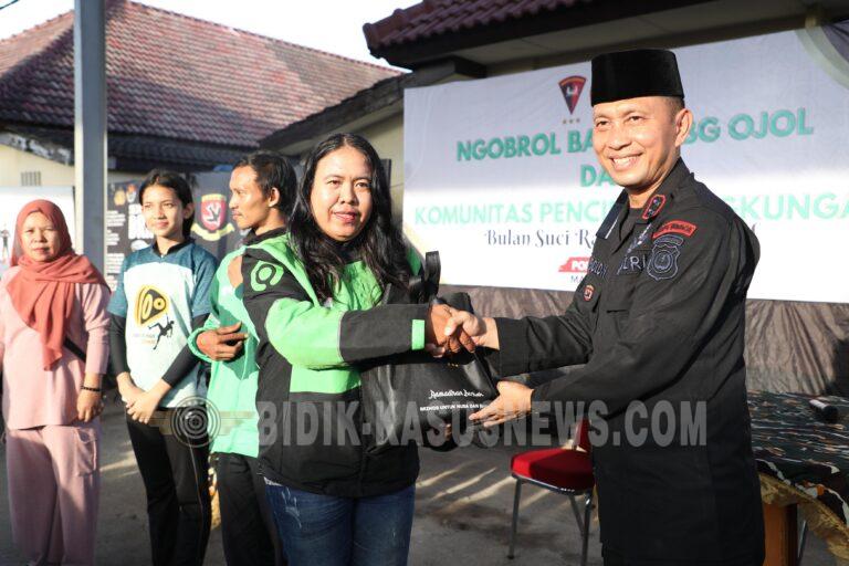 Hangat dalam Kebersamaan, Satuan Brimob Polda Sumut Gelar “Ngobrol Bareng Bang Ojol” dan Komunitas Pecinta Lingkungan