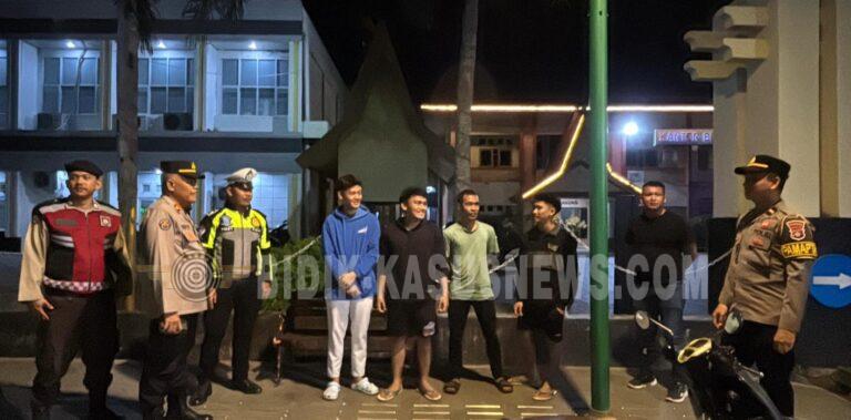 Patroli Dini Hari Ramadhan, Polres Hulu Sungai Utara Antisipasi Balap Liar dan Gangguan Kamtibmas di Amuntai