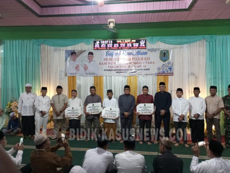 Kapolsek Banjang Hadiri Safari Ramadan, Bupati Serahkan Bantuan untuk Masjid dan TPA