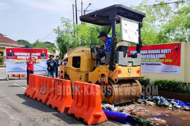 Temanggung Sambut Lebaran Aman 1.847 Botol Miras Disita Dalam Pelaksanan Oprasi Pekat Candi