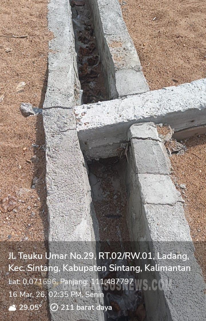 Diduga Asal Jadi !! Baru Selesai Sudah Retak Proyek Rp.20 Miliar di Kab.Sintang Kalbar