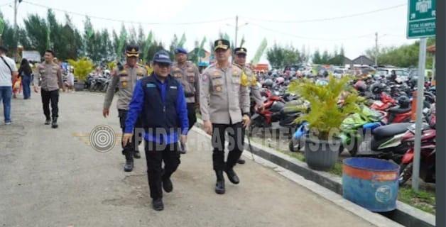 Pantai Kejawanan Diserbu Wisatawan Kapolres Cek Langsung Kesiapan Pengamanan OPS Ketupat