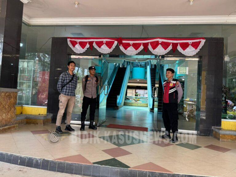 Polres HSU Intensifkan Pengamanan di Plaza Amuntai, Aktivitas Pengunjung Terpantau Aman dan Terkendali