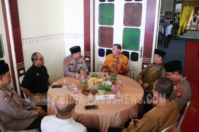 Perkuat Sinergi,Kapolda Kalbar Silaturahmi Ke Sultan Pontianak IX