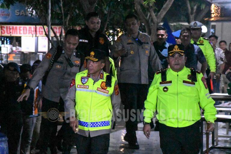 Kapolda Jabar Tinjau Arus Balik di Rest Area 229B, Pastikan Pemudik Aman dan Nyaman