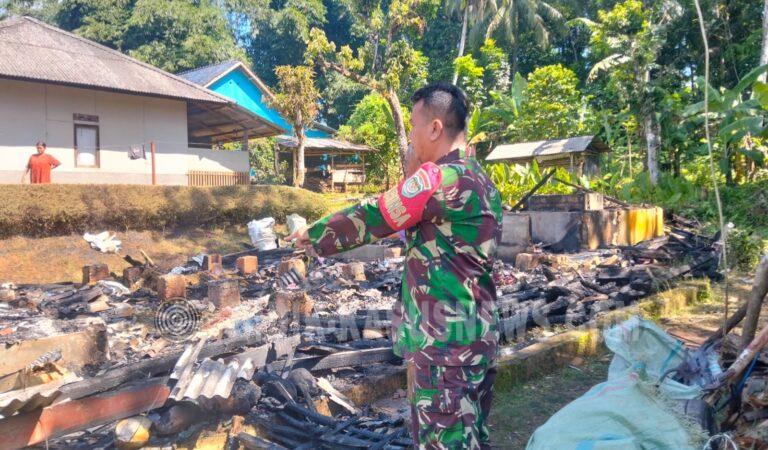 Diduga Hubungan Arus Pendek, Satu Rumah di Citanglar Ludes Dilalap Api