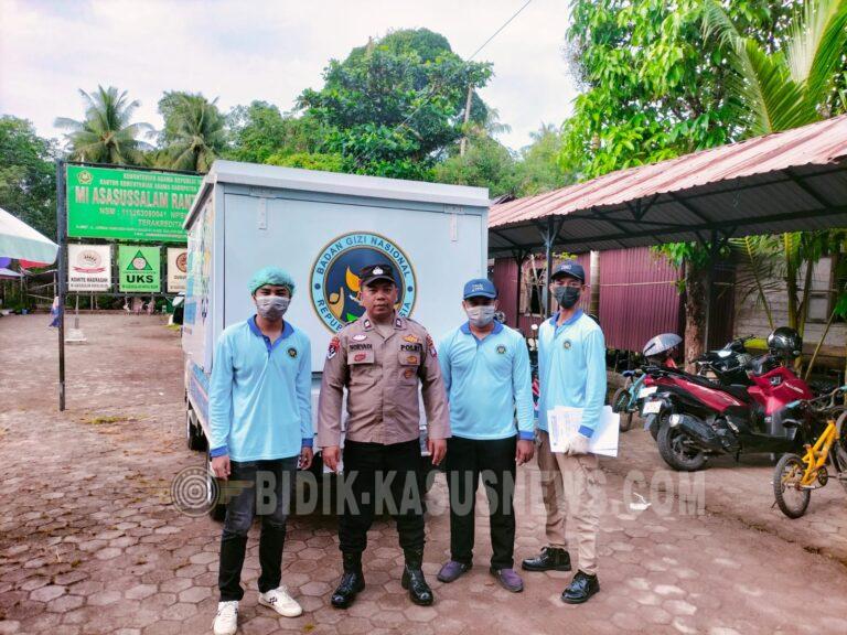 Polsek Banjang Awasi Distribusi Makan Bergizi Gratis ke 8 Sekolah, Pastikan Tepat Sasaran dan Aman