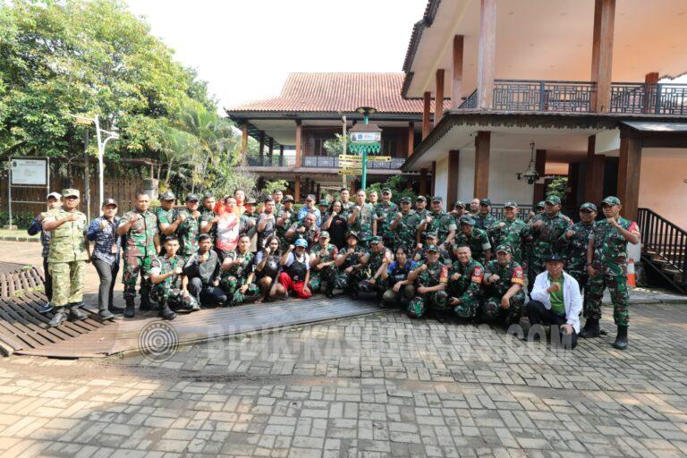 Hari Bumi: Pangdam Jaya & Arif Kamarudin Angkat 400 Kg Ikan Invasif dari Setu Babakan