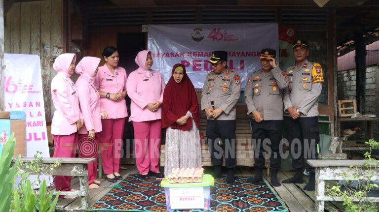 HUT ke-46 YKB, Polres HSU Gelar Anjangsana dan Salurkan Bantuan untuk Warakawuri