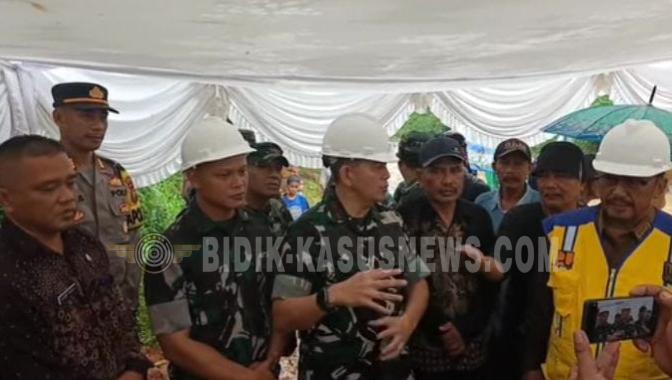 Danrem 061/SK Mulai Pembangunan Jembatan Perintis Garuda di Cimanggu