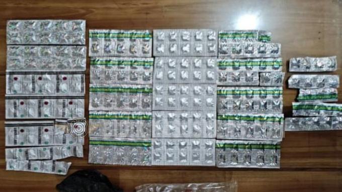 Polresta Cirebon Gerebek Pengedar Obat Keras di Halaman Rumah