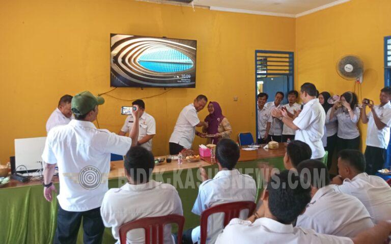 Kadis PU Kabupaten Sukabumi Hadiri Purna Bhakti dan Pimpin Pembinaan Dua UPTD