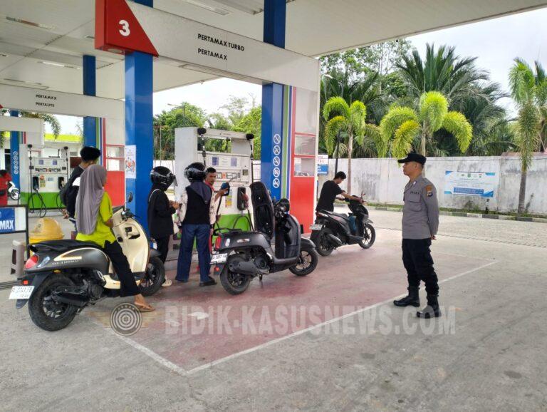 Polsek Amuntai Selatan Pantau Distribusi BBM di SPBU Panyiuran, Stok Pertamax Tersedia 8.000 Liter