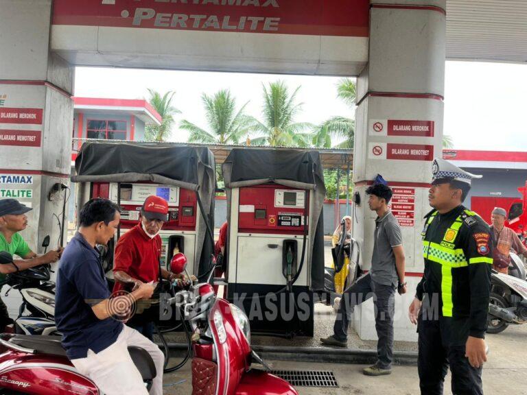 Polsek Amuntai Tengah Kawal Distribusi BBM di Muara Tapus dan Banua Lima, Stok Pertalite hingga Pertamax Dipastikan Tersedia