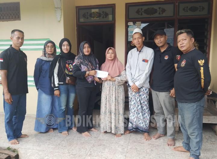 PAC Squad Nusantara Tahunan dan Srikandi Jepara Jalin Kepedulian Lewat Kunjungan Sosial