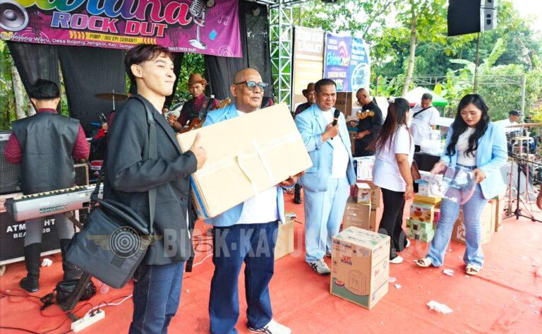 Khitanan Massal dan Persib Legend Meriahkan HUT Elviana Net ke-3