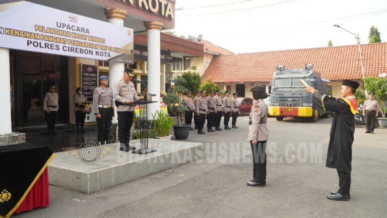 Sertijab Kasat Binmas dan Kenaikan Pangkat Pengabdian Warnai Semangat Pengabdian di Polres Cirebon Kota