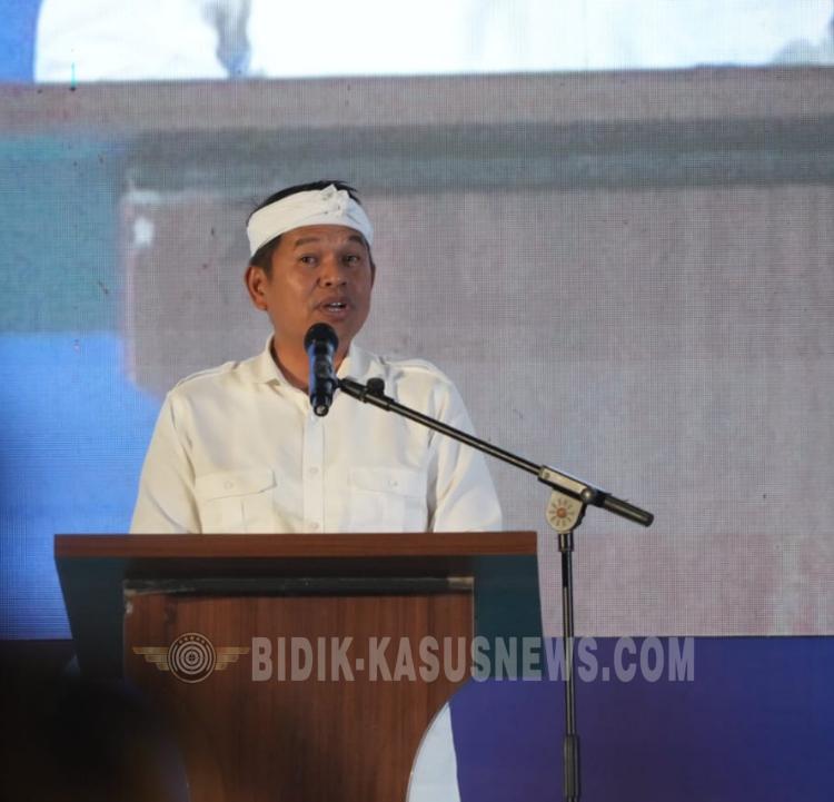 Taufik Hidayat Ditangkap, Dedi Mulyadi Alihkan Hadiah Sayembara Rp250 Juta untuk Korban