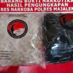 Polisi Gerebek Rumah Produksi Tembakau Sintetis di Majalengka, Sita Chloroform hingga Uang Tunai