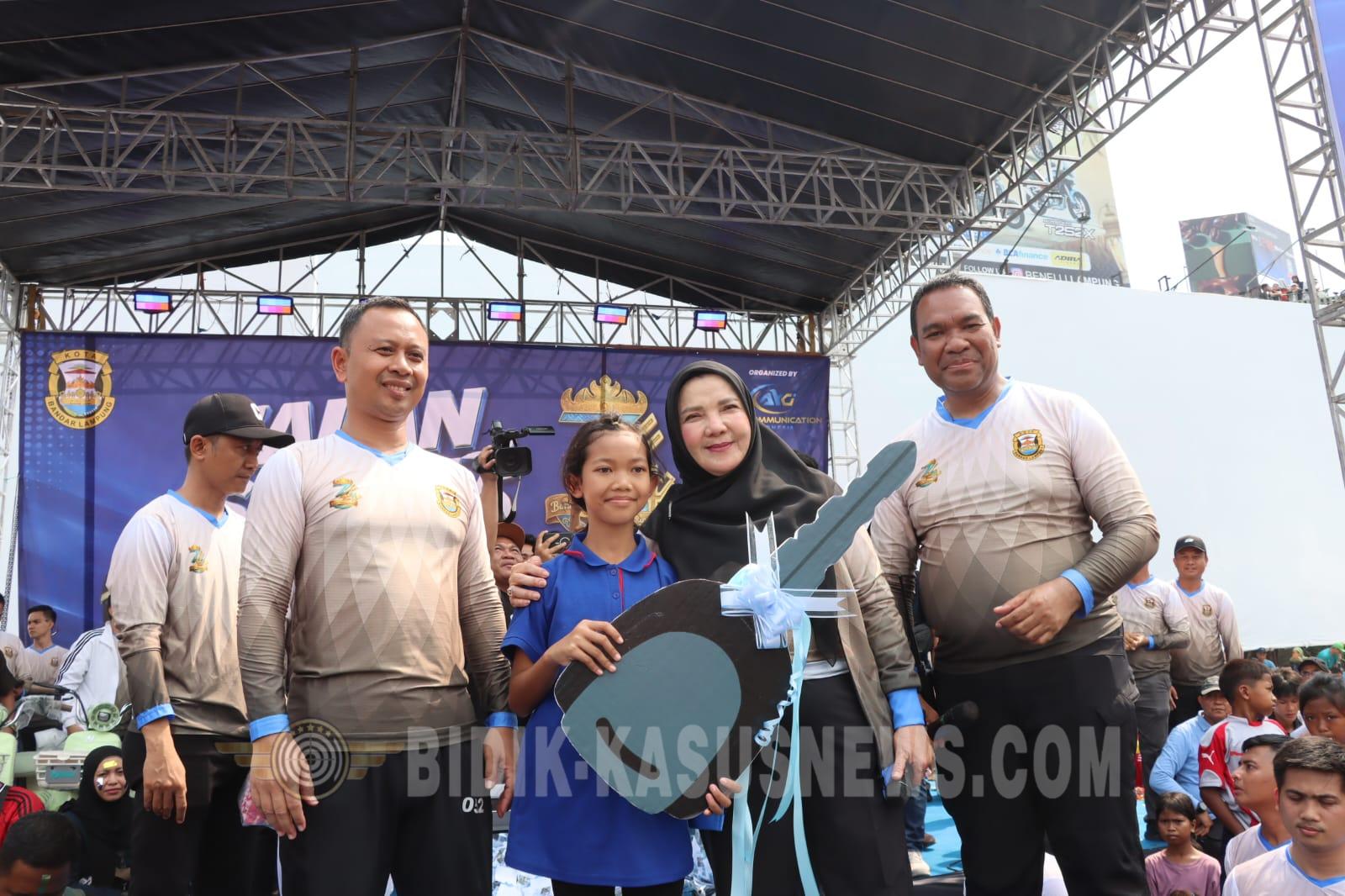 Dandim 0410/Kota Bandar Lampung Hadiri Jalan Sehat HUT ke-344, Perkuat Sinergi TNI dan Masyarakat