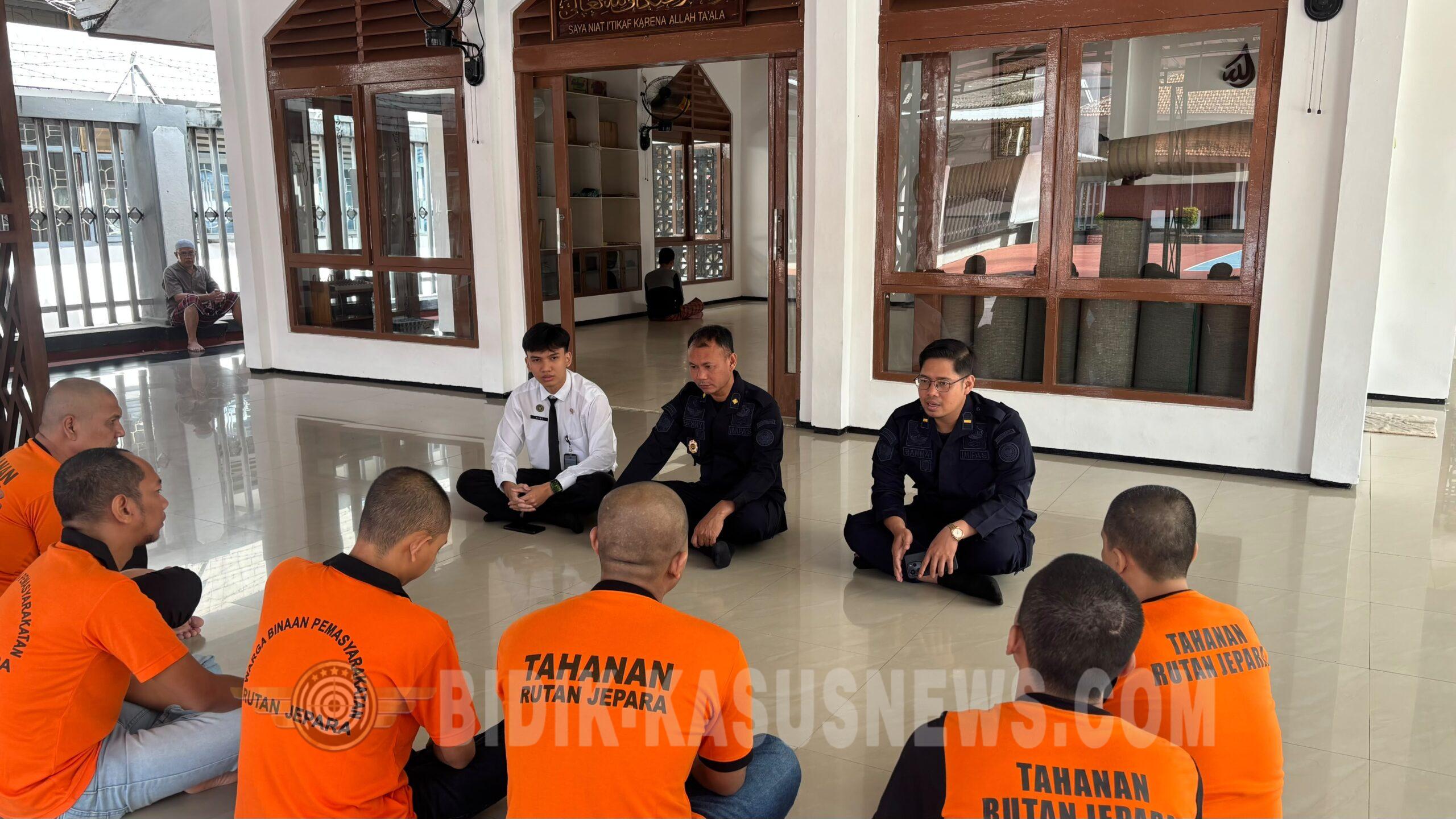 Mapenaling Jadi Langkah Awal Pembinaan, Tahanan Baru Rutan Jepara Ikuti Sosialisasi