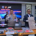 Polda Jabar Bongkar Dugaan Jaringan Perjudian Online DAZZLIVE, 11 Orang Jadi Tersangka