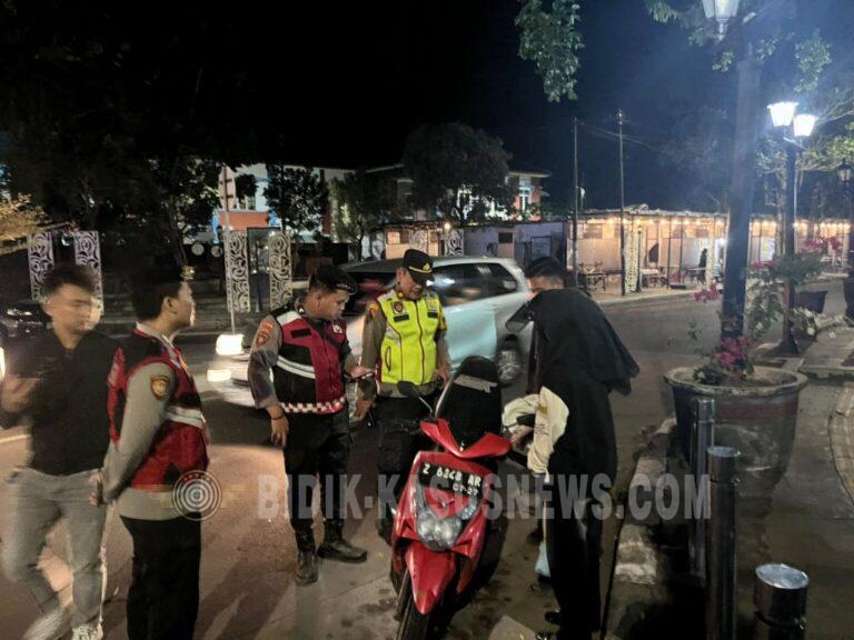 Cegah Geng Motor dan Kejahatan Jalanan, Polres Majalengka Gelar Patroli Cipta Kondisi Malam Hari di Pusat Keramaian Kota